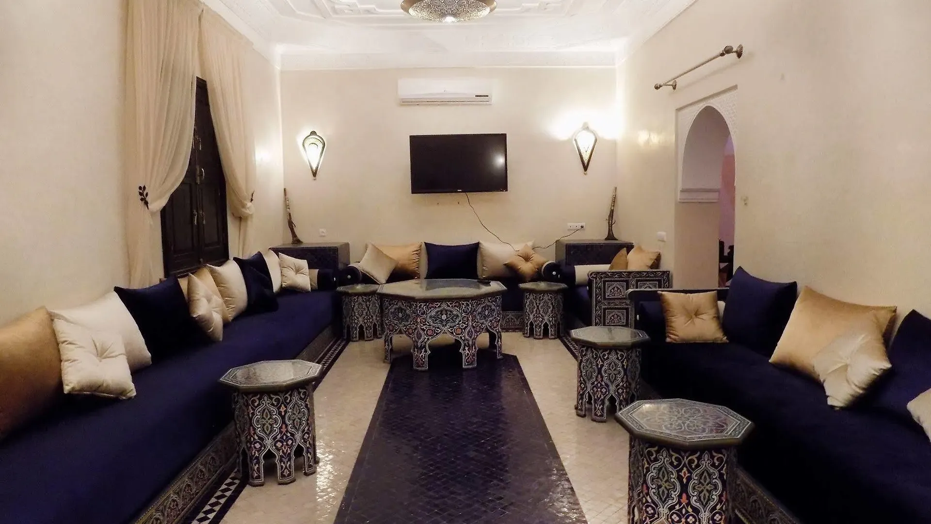 Guest house Chillout Villa Ouled Bouzid