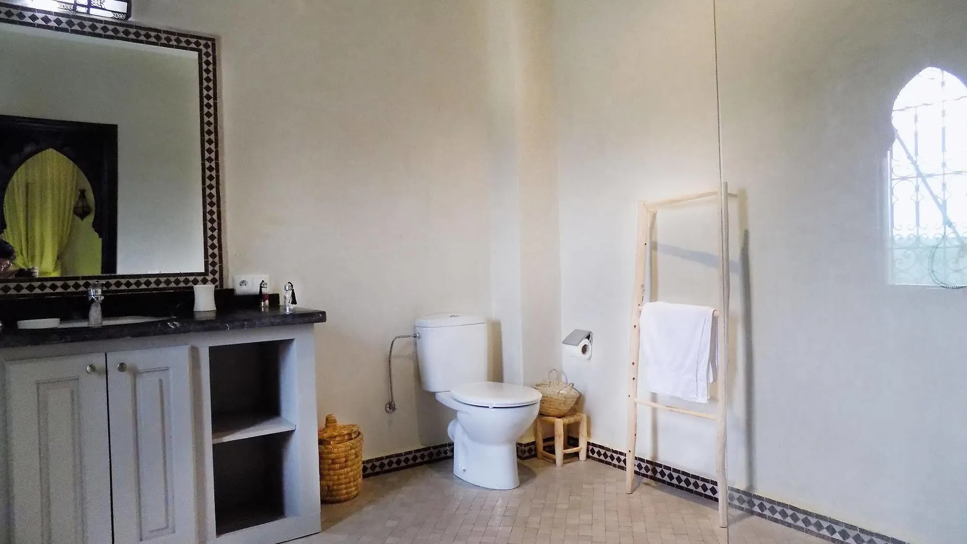 Chillout Villa Ouled Bouzid Guest house